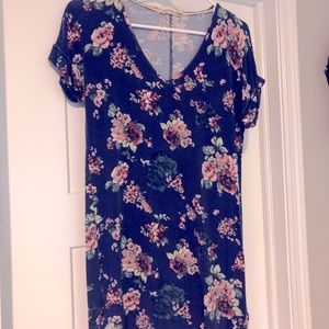 Floral T-shirt dress